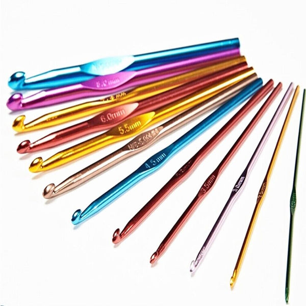 12Pcs Crochet Hooks Set Weave Yarn Knitting Needles Sewing Tools